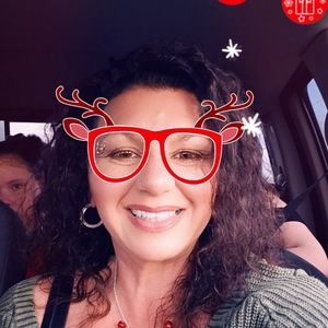 Meet your Posher, Sandra